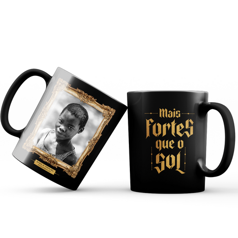 Caneca Preta Porcelana Sheila Manuel // Mais Fortes que o Sol