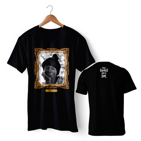 Camiseta Preta Sela Ito // Mais Fortes que o Sol